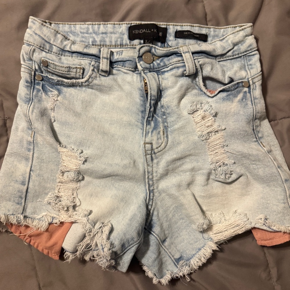 Kendall Kylie Denim Distressed High Rise 100% Cotton Blue Jean Shorts Size 3/26